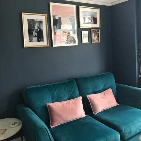 Hannah Wild on Instagram: “Tonight my bottom will be firmly parked here, feeding my baby on my very own green (well teal) sofa instead of at the…” Teal Sofa Colour Scheme, Pink Sofa Living Room Decor, Dusty Pink Sofa, Teal Blue Sofa, Grey Comforter Bedroom, Teal Sofa Living Room, Pink Sofa Living Room, Living Room Color Combination, Room Color Combination