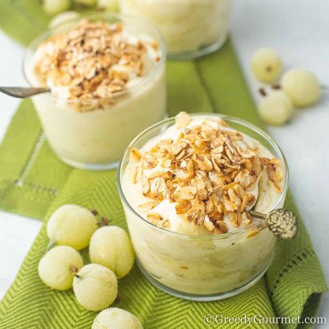 Gooseberry Fool Gooseberry Fool Recipe, Gooseberry Desserts, Gooseberries Recipes, Gooseberry Recipes Desserts, Summer Cheesecake Recipes, Boiled Custard, Gooseberry Fool, Parfait Trifle, Great British Bake Off Recipes