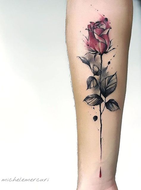 Tatoo Rose, Rose Vine Tattoos, Watercolor Rose Tattoos, Tattoo Design For Hand, Rose Tattoos For Women, Clever Tattoos, Forearm Tattoo Design, Chest Piece Tattoos, Tatuaje A Color