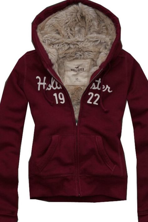 ❤❤❤ Burgundy hollister jacket - need need need Aeropostale Zip Up Hoodies, Vintage Hollister Outfits, Winter Fits For School, Sweaters And Hoodies, Hollister Clothes, Wet Seal Outfits, Hollister Jacket, Hollister Sweatshirt, Girls Hoodies