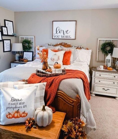 Fall Room Ideas, Holiday Room Decor, Halloween Bedroom Decor, Autumn Room, Fall Room Decor, Fall Bedroom Decor, Halloween Bedroom, Halloween Room Decor, Holiday Room