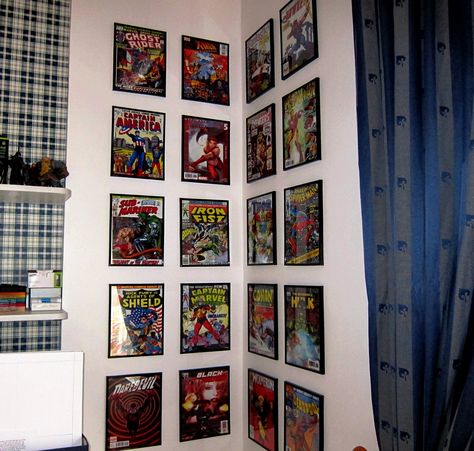 Superhero Comic book covers for boys room - maybe getting enough to border and creating an accent wall? Comic Book Gallery Wall, Comics On Wall, Comic Book Wall Art, Comic Book Room Aesthetic, Comic Book Bedroom Ideas, Comic Books Display Ideas, Comic Book Display Wall, Comic Bedroom Ideas, Comic Book Decor