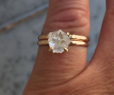 Raw Uncut Diamond Ring, Ring Pearl Modern, Diamond Ring Rose Gold, Uncut Diamond Ring, Raw Diamond Ring, Raw Diamond Rings, Raw Diamond Engagement Rings, Healing Crystal Ring, Herkimer Diamond Ring