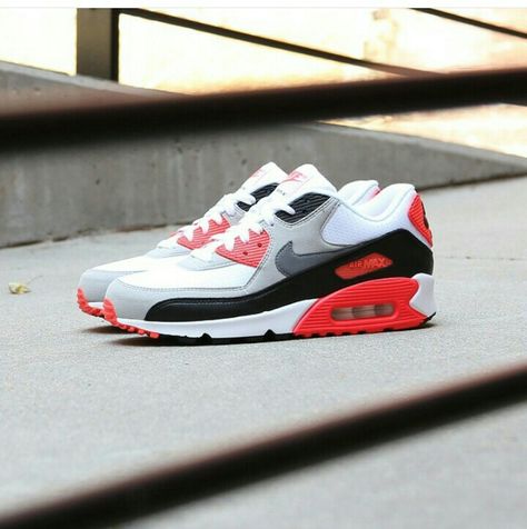 Airmax 90's OG Airmax 90s, Lin Qiunan, Air Max Sneakers, Air Max, Nike Air Max, Nike Air, Sneakers Nike, Nike, Sneakers