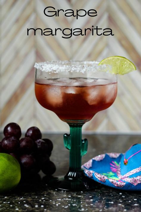 Grape Margarita Recipe, Margarita Grapes, Limeade Margarita Recipe Pitcher, Homemade Margaritas On The Rocks, Sparkling Grape Juice Cocktail, Homemade Grape Juice, Simply Mixology Lime Margarita, Margarita Salt, Easy Margarita