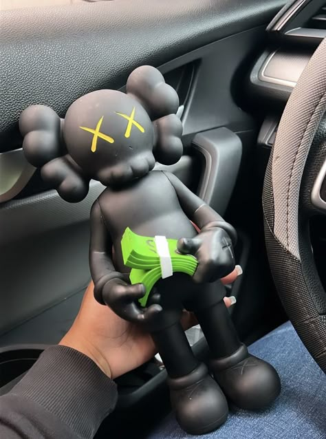 Kaws Iphone Wallpaper, Hypebeast Art, Hypebeast Room, Kaws Wallpaper, Art Toys Design, Airpod Cases, Store Interiors, Future Apartment Decor, Cute Bedroom Decor