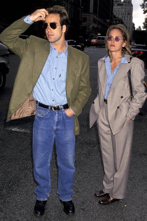 Italian Vintage Fashion, 90s Celebrity Fashion, 90s Street Style, Couple Shots, 90s Looks, Sharon Stone, 90s Outfit, 50 Style, Stil Inspiration