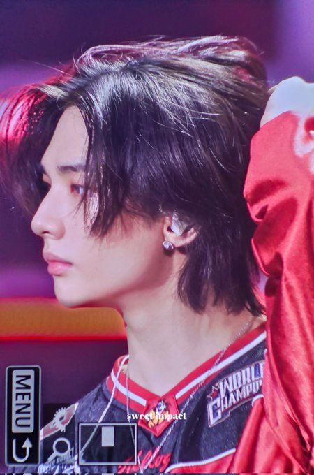 #hyunjin #straykids #skz Famous Book Quotes, Side Portrait, Profile Drawing, Face Profile, Face Study, Side Profile, Face Art, Just For Laughs Videos, Going Crazy