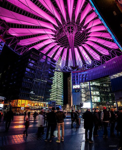 Sony Center Berlin, Sony Center, Ville Cyberpunk, Germany Travel, Beautiful Country, Don T Know, Circus, Architecture Design, Berlin