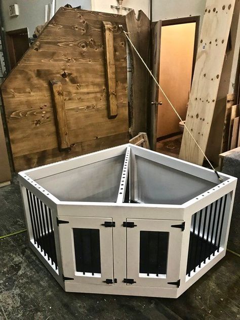 (paid link) Some places have restrictions on pets. We too love canines and understand the worries of a pet owner that is why we have come up with a concept of kennel designs dog ... Corner Dog Kennel, Large Dog House Plans, Building A Dog Kennel, Insulated Dog House, Indoor Dog Kennel, Diy Dog Crate, Puppy Kennel, Dog Kennel Cover, Kennel Cover