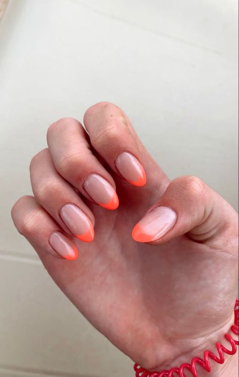 Pastel Orange French Tip Nails, Coral French Tips, Peach French Tip Nails, Coral French Tip Nails, Coral Acrylic Nails, French Tip Almond, French Top, Coral Nails, Cute Summer Nails