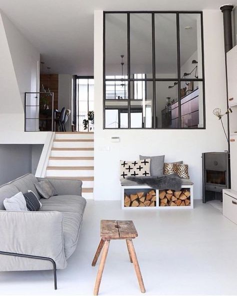 Industrial Living Room Design, Interior Design Minimalist, Industrial Livingroom, Loft Interiors, Loft House, Design Apartment, Tiny House Interior, Loft Design, Split Level