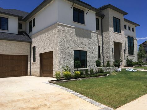 What Stucco Color with White Hillstone Brick? White Brick And Stucco Exterior, White Stucco House With Black Trim, White Brick House Exterior, Stucco And Brick Exterior, White Stucco House, Stucco Paint, Stucco Colors, Stone Exterior Houses, Painted Brick House