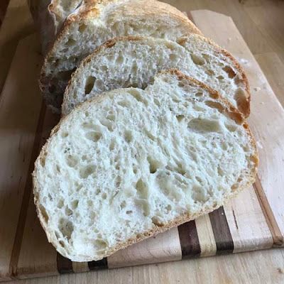 Sourdough Leaven, Leaven Bread Recipe, Leavened Bread, Sourdough Bread Machine, Pain Sans Gluten, Sourdough Bread Starter, Sans Gluten Sans Lactose, Bread Starter, Homemade Bread Recipes Easy