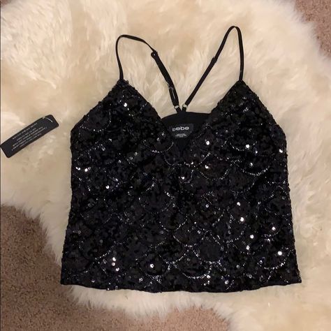 Brand New With Tag. Gorgeous Sequined Top With Adjustable Straps And Zipper On Side. It Drapes Open In The Front But There’s A Small Button Closure. Perfect For New Years Or Other Special Occasion Y2k Sequin Top, New Years Outfits, Black Sequin Top, Sequined Top, Nye Outfits, Uni Outfits, Party Fits, New Years Outfit, Party Tops