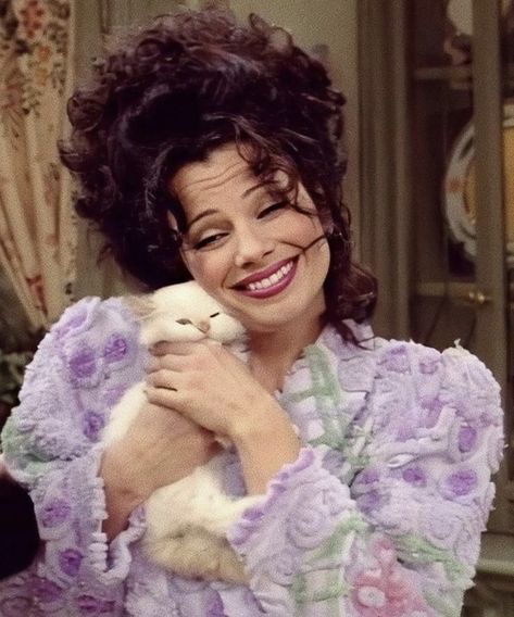 The Nany, Nanny Interview Questions, Fran Dresher, Fran Fine The Nanny, She And Her Cat, Miss Fine, Nanny Outfit, Fran Fine Outfits, Fran Drescher