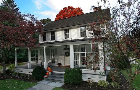 Porch Greenhouse, Enclosed Front Porch, Colonial Renovation, Enclosed Front Porches, Front Porch Remodel, Patio Landscape Design, Farmers Porch, Farmhouse Style Exterior, Enclosed Porch