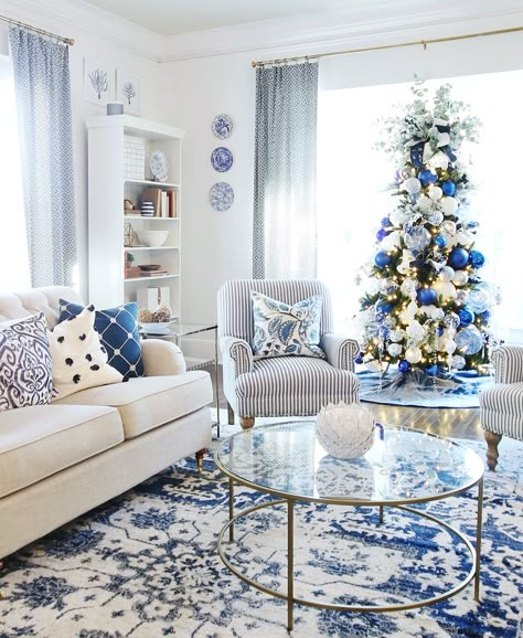 Getting a Blue and White Living Room Ready for Christmas - Thistlewood Farm Blue Christmas Living Room Decor, Pale Blue And White Living Room, Leather Sofa Coastal Living Room, Blue Christmas Bedroom Decor, Blue White Living Room Decor, Future House Ideas Decorating, Blue Christmas Living Room, Chinoiserie Decorating Living Room, Neutral And Blue Living Room