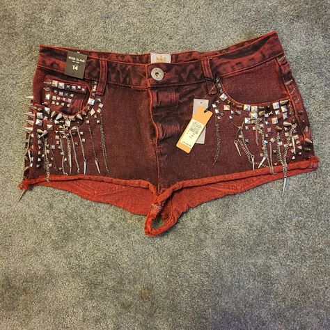 These Shorts Are Amazing Quality. Red And Black Wash With Edgy Stud And Spike Detail On The Sides. Uk 14/Us 12, But They Fit Closer To A Size 10. Studded Clothes, Descendants Fanart, Eli Core, Red And Denim, Crust Pants, Girl Wishlist, Goth Shorts, Stud Clothing, Emo Fits