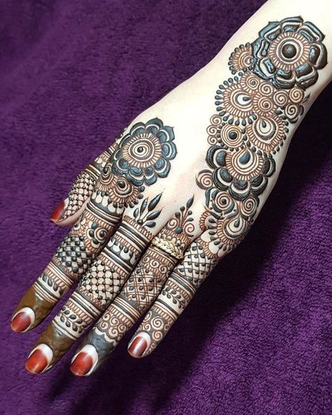 Arbi Mehndi, Mehndi Designs 2018, Beginner Henna Designs, Latest Henna Designs, Rose Mehndi Designs, Engagement Mehndi Designs, Stylish Mehndi Designs, Mehndi Designs Front Hand, Wedding Mehndi Designs