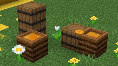 Honey Minecraft Builds, Minecraft Buisness Ideas, Bee Sanctuary Minecraft Build, Honey Shop Minecraft, Honey Farm Minecraft, Beehive Minecraft Ideas, Minecraft Honeycomb Build, Minecraft Honey House, Minecraft Beehive Ideas