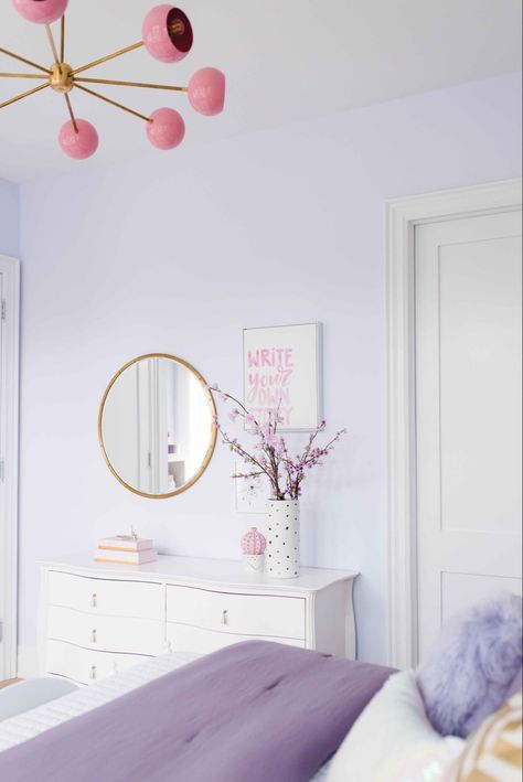 Purple Wall Bedroom, Modern Girls Rooms, Lilac Room, Nursery Colorful, Lilac Bedroom, Purple Girls Bedroom, Purple Girls Room, Boring Office, Purple Bedroom Decor