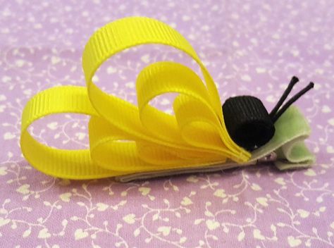 Ribbon Sculpture Hair Clips | Etsy Ribbon Sculpture Hair Clips, Ribbon Animals, Sculpture Hair, Craft Hobbies, Ribbon Projects, Ribbon Sculptures, Girls Hair Bows Diy, Rainbow Loom Charms, Homemade Bows