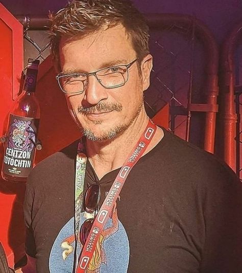 Nathan Fillion The Rookie, The Rookie, Hello Handsome, Man Crush Monday, Nathan Fillion, Celeb Crushes, Cute Cats And Dogs, Art References, Man Alive