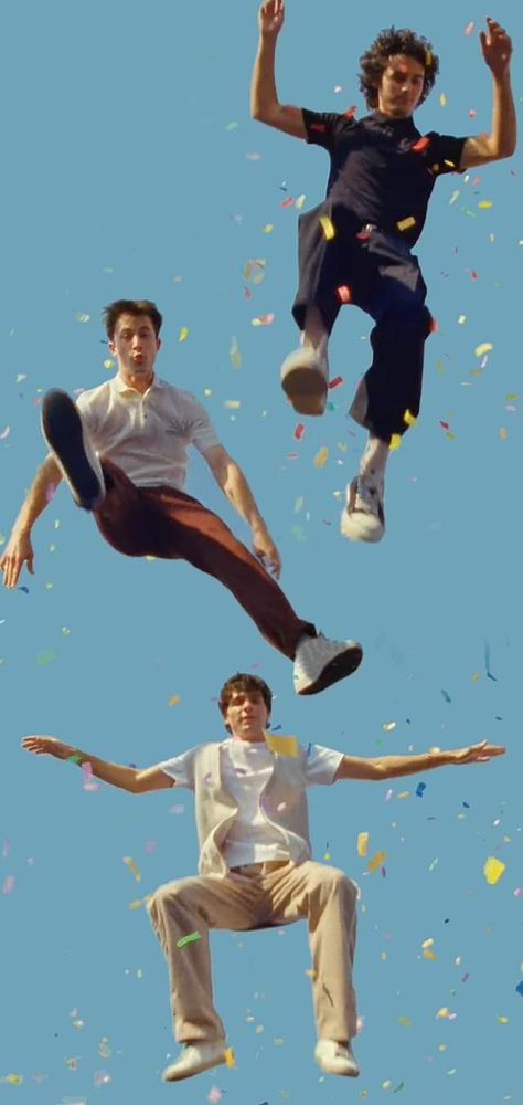 Wallows Outfit Aesthetic, Wallows Wallpapers Iphone, Wallows Wallpapers, Wallows Aesthetic Wallpaper, Wallows Concert Outfit, Wallows Aesthetic, Cole Preston, Dylan Minnette, 3d Wallpaper Iphone