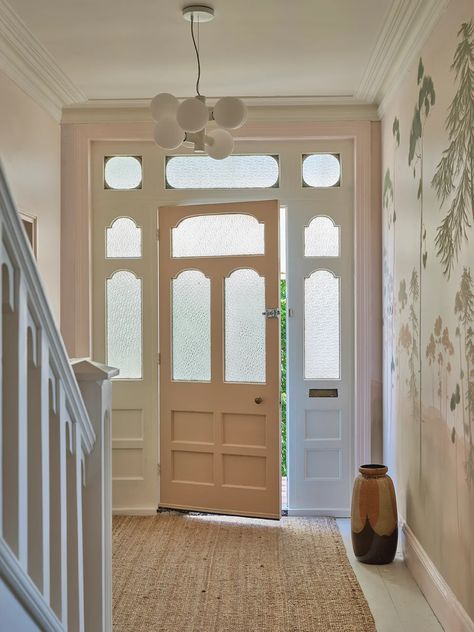 How Farrow & Ball’s Head of Creative Powered Through Paint Indecision During Her Reno | domino Foyer Rugs Entryway, Small Foyer Design, Small Foyer, Colourful Home, Farrow And Ball Paint, Foyer Design, Farrow And Ball, Small Entryway, Entry Hall