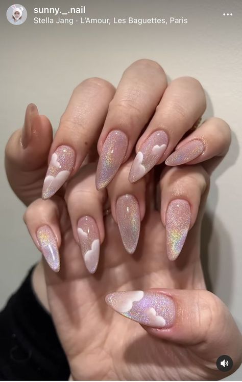 Aesthetic Almond Nails Designs, Cosmic Nail Art, Car Eye Nails, Irridecent Design Nails, Taurus Nails Designs, Cateyes Nails Design, Trendy Almond Nails, Paznokcie Hello Kitty, Almond Gel Nails