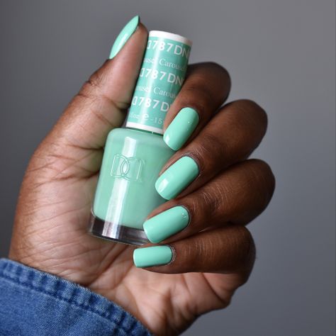 Nail inspiration 
Spring nail color
DND Gel Teal Dnd Gel Polish, Light Teal Nails, Feminine Goals, Mommy Nails, Starbs Drinks, Dnd Colors, Dream Spa, Shellac Nail Polish, Nail Laquer