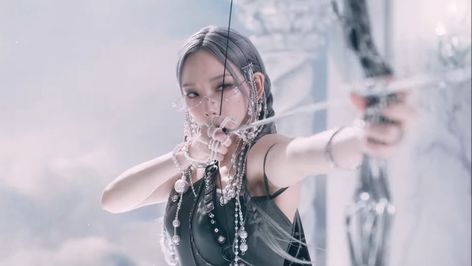 #태연 #TAEYEON #INVU #TAEY #GIRLSGENERATION #SM #ALBUM Taeyeon Gif, Taeyeon Invu, Kim Tae Yeon, Gothic Anime, Korean Star, 영감을 주는 캐릭터, Korean Idol, Vintage Aesthetic, Girls Generation