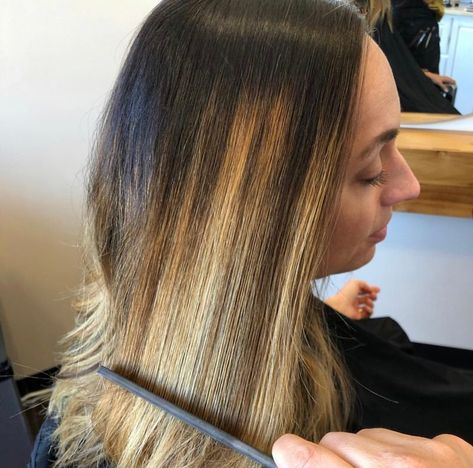 Small Tweaks Make Big Impact: Addressing Splotchy Highlights and Tone - Color - Modern Salon Splotchy Hair Color, Bad Highlights, Root Shadow, Shadow Ideas, Bright Highlights, Yellow Blonde, Ombre Hair Blonde, Blonde Tones, Hair Cleanse