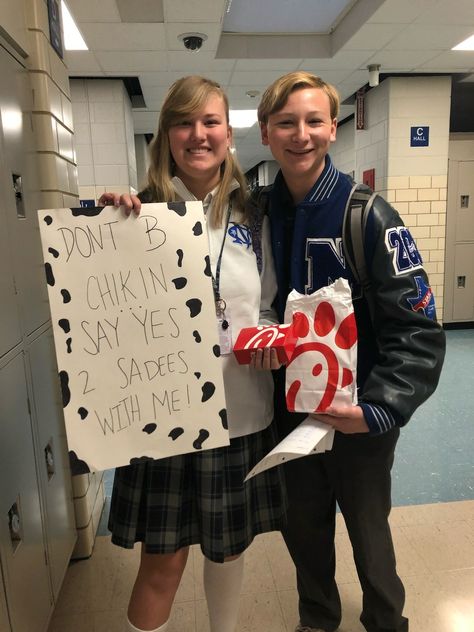 Chick-fil-a sadies proposal Best Sadies Proposals, Chic Fil A Hoco Proposal, Chic Fil A Promposal, Chick Fil A Homecoming Proposal Ideas, Chick Fil A Promposal Ideas, Hoco Proposals Ideas Chick Fil A, Chick Fil A Hoco Proposal, Chick Fil A Promposal, Sadies Proposals Ideas Boyfriends