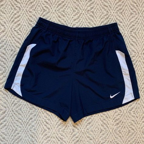 Women’s Nike Soccer Shorts, size small Soccer Shorts Womens, Soccer Shorts Women, Soccer Shorts Outfit Women, Small Shorts Outfit, Nike Inspo Outfit, Shorts For Sports, Sport Shorts Women Outfits, Women’s Shorts, Outfits To Wear With Shorts