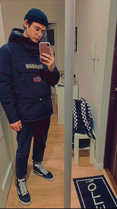 Napapijri Jacket Outfit, Ellesse Outfit, Napapijri Outfit, Napapijri Jacket, School Street, Man Outfit, Men Fashion Casual Shirts, Street Look, Mens Fashion Casual