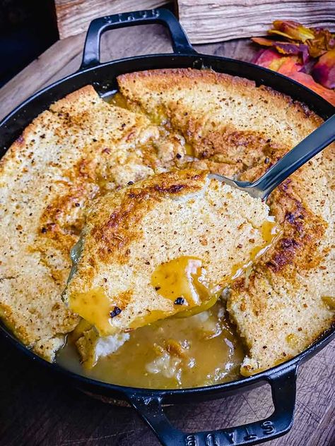 Smoked Peach Cobbler, Dessert On The Grill, Outdoor Recipes, Grilled Desserts, Grill Outdoor, Eat Pretty, Grilled Pork Chops, Peach Cobbler Recipe, Traeger Grill