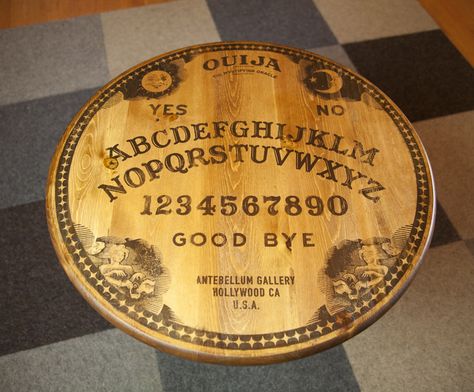 Diy Ouija Board, Ouija Table, Spirit Board, Ouija Board, Wood Burning Art, Diy Valentines Gifts, Decal Design, Refinishing Furniture, Pyrography