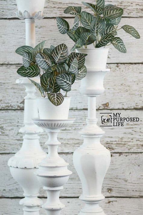 Make lovely decorations for your home from old lamps and lamp parts. So many great ideas in this post. Repurposed Lamp Base, Repurpose Lamps, Lamp Repurpose, Recycled Lamps, Repurposed Lamps, Metal Plant Stands, Lamp Plant, Recycled Lamp, Shabby Chic Candle Holders