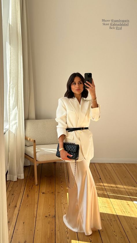 Nada Adelle Style, Winter White Cocktail Outfit, White Clutch Outfit, White Blazer Holiday Outfit, Vest And Skirt Outfits For Women, Tania Sarin Style, Blazer Outfits Dressy Classy, Event Outfit Ideas Classy, Nude Outfits Classy