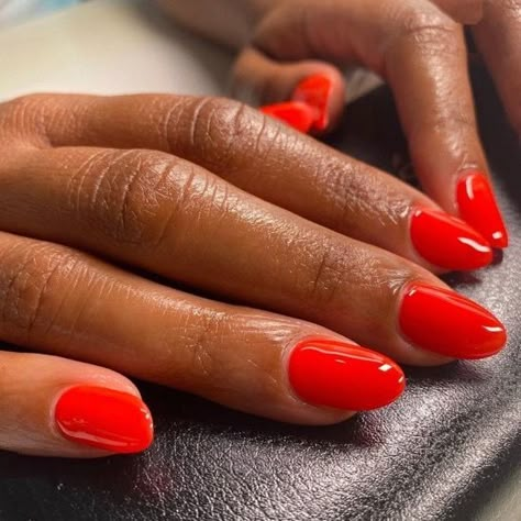 Orangish Red Nails, Red Orange Nail Color, Orangy Red Nails, Red Orange Chrome Nails, Orange Red Nails Design, Reddish Orange Nails, Bright Red Orange Nails, Red Orange Nails Design, Orangey Red Nails