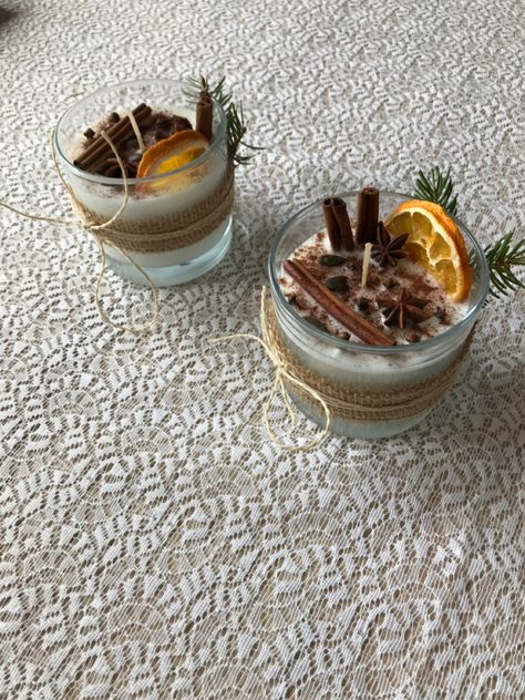 Dried Orange Candles, Dried Orange Candle Diy, Diy Candles With Dried Fruit, Dried Orange Candle, Dried Fruit Candles, Diy Orange Candle, Coconut Shell Candle, Handmade Candles Diy, Christmas Candles Diy