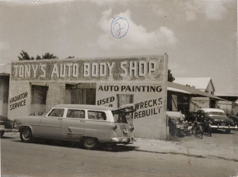 Key West Photos, Auto Body Repair Shops, Shop Architecture, Vintage Mechanics, Auto Body Shop, Old Key, Auto Body Repair, Vintage Key, Auto Repair Shop