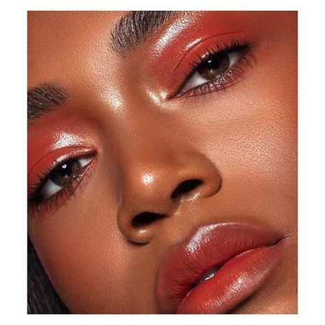 Makeup For Black Skin, Glossy Makeup, Flawless Makeup Application, Stunning Makeup, Black Makeup, Bold Makeup, Creative Makeup Looks, Beauty Shoot, Dark Skin Makeup