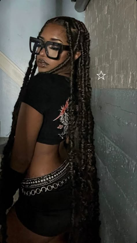 72 Inch Braids, Pretty Box Braids, Baddie Hairstyles Braids, Hairstyles For Braids, Cute Box Braids Hairstyles, Pelo Afro, Protective Hairstyles Braids, Pretty Braided Hairstyles, African Braids Hairstyles