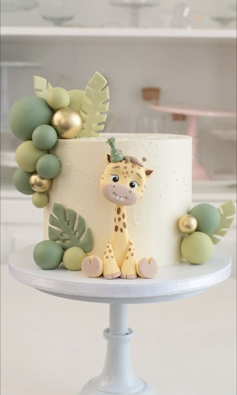 Giraffe Birthday Cakes, 2023 Cake, Jungle Birthday Cakes, Safari Baby Shower Cake, Jungle Theme Cakes, Rodjendanske Torte, Giraffe Cakes, Animal Birthday Cakes, Baby First Birthday Cake