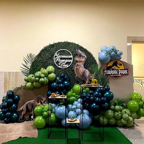 Jurassic World Balloon Arch, Jurassic Park Party Backdrop, Jurassic World Centerpieces Party Ideas, Jurassic Park Balloon Decor, Dinosaur Birthday Balloon Garland, Jurassic World Balloon Garland, Jurassic Park Balloon Garland, Dinosaur Balloon Garland, Jurassic Park Party Ideas