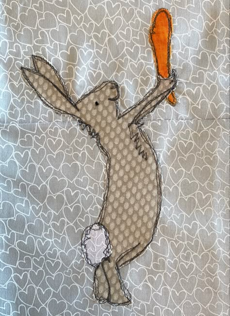 Bunny Applique Patterns, Free Motion Embroidery Applique, Rabbit Applique, Applique Animals, Freemotion Embroidery, Bunny Applique, Freehand Machine Embroidery, Textile Art Embroidery, Fabric Postcards