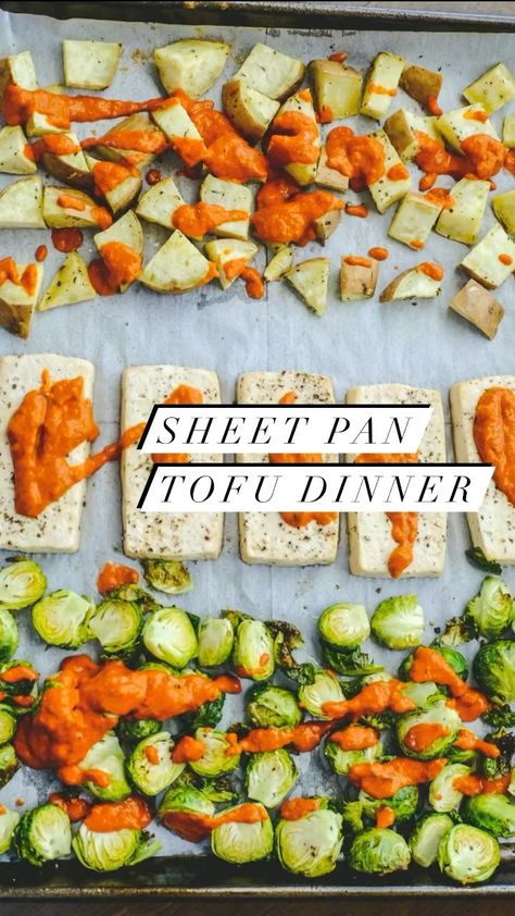 lindseyj_eats on Instagram: Daily eats with Lindsey:) she pan tofu dinner with a roasted red pepper sauce! This recipe is is super easy to make because all you do is… Pan Tofu, Tofu Dinner, Roasted Tofu, Low Fat Dinner, Roasted Red Pepper Sauce, Red Pepper Sauce, Fast Easy Meals, Roasted Red Pepper, Pepper Sauce